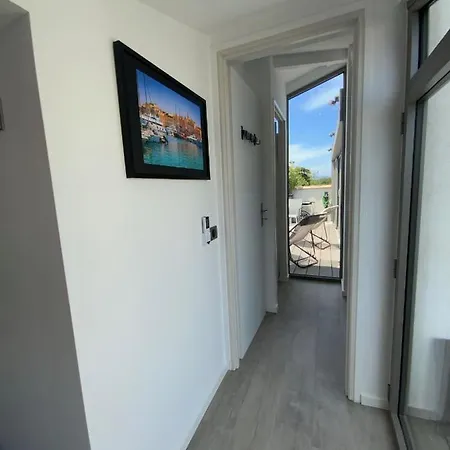 Le Rooftop Tropezien アパート