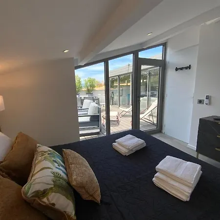 アパート Le Rooftop Tropezien サントロペ