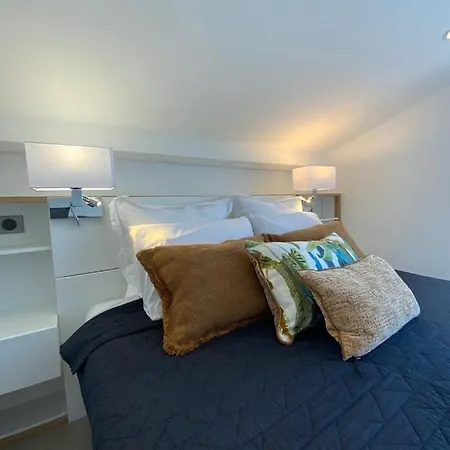 Le Rooftop Tropezien アパート