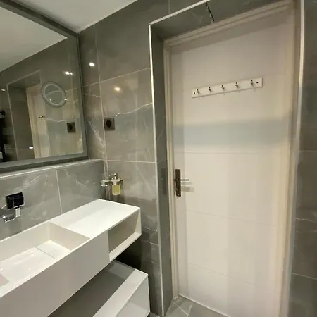 アパート Le Rooftop Tropezien *